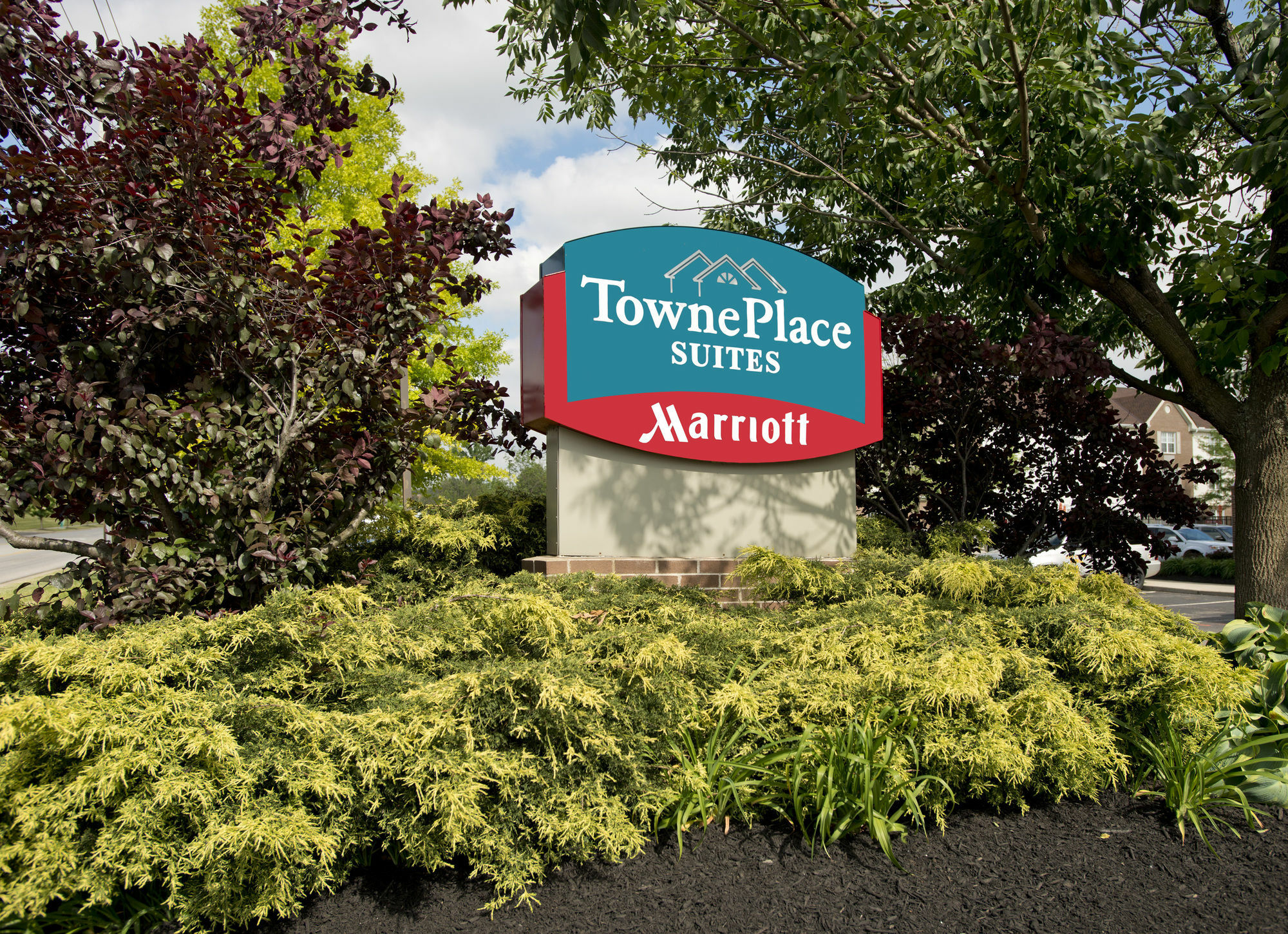 Birch Hills Suites - Blue Ash Exteriér fotografie